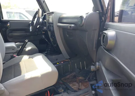 2009 Jeep Wrangler X из США, поврежденный, VIN 1J8FA24119L774851